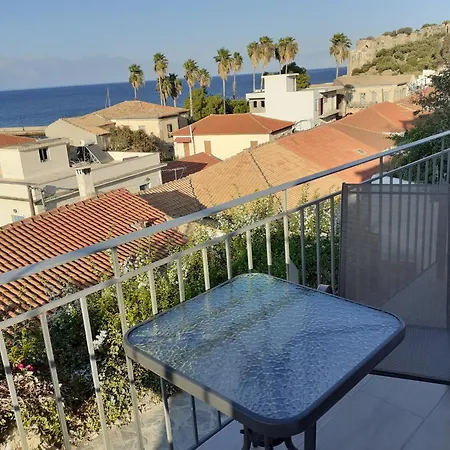 Apartment Angira -