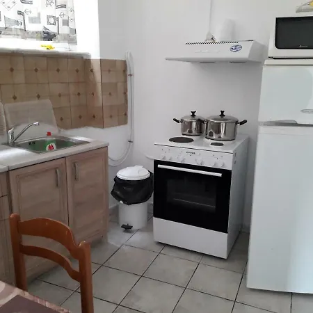 Angira - Appartement Koróni