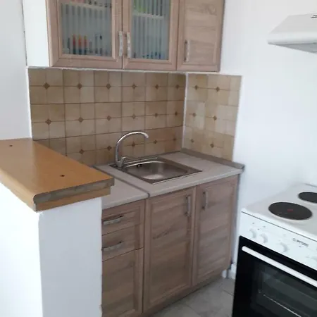 Διαμέρισμα Angira - *